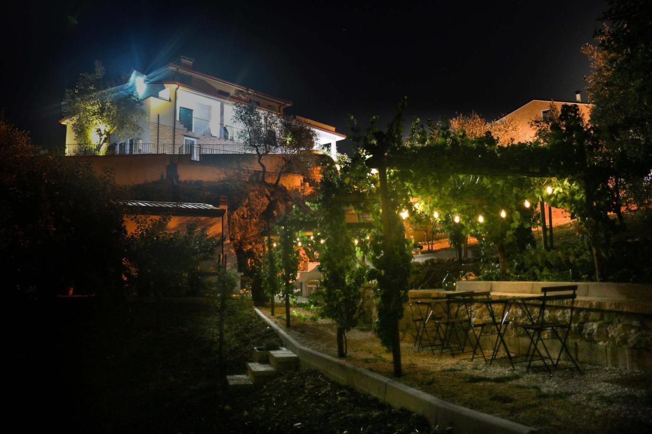 Апартаменты Casa Elisabetta Shortlets Caposele Экстерьер фото